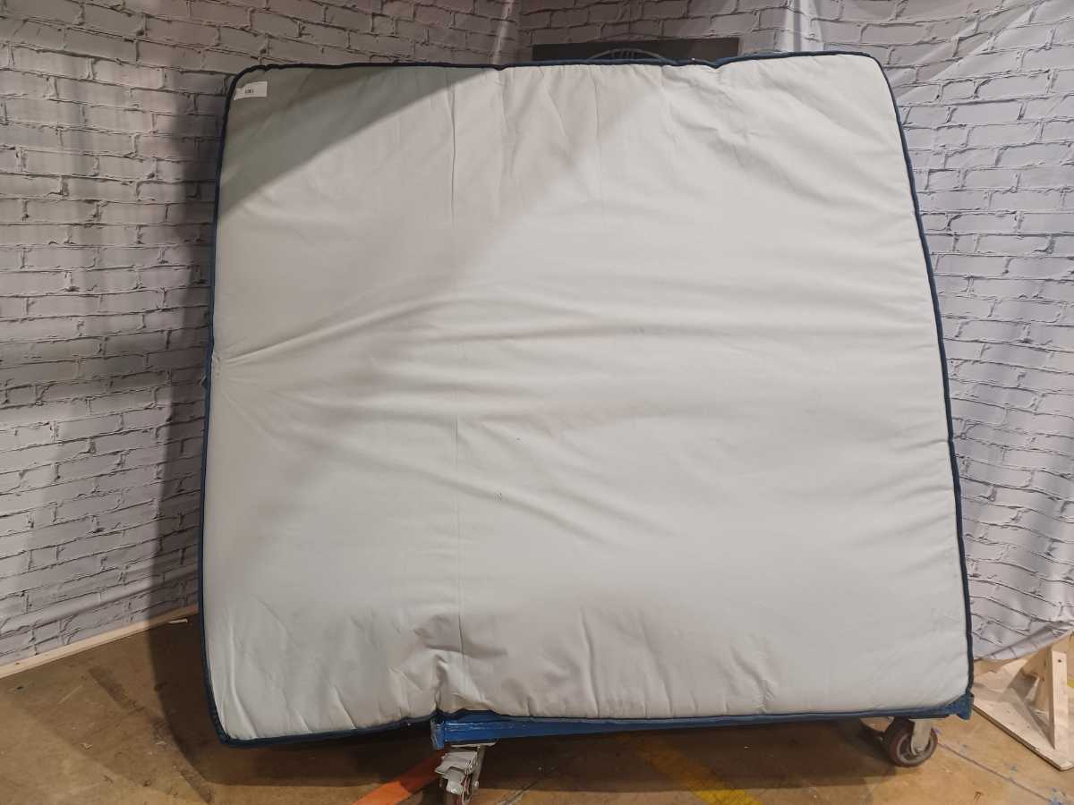 Stearns & Foster® Lux Estate EuroTop Zara 16.25 inch Mattress - King - Gallery Image 2